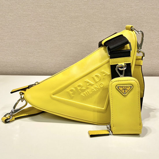 Prada Bolso De Hombro Triangular De Cuero Amarillo 1bh190