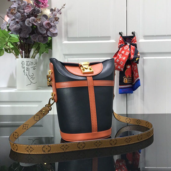 Louis Vuitton Duffle Laukku M53842