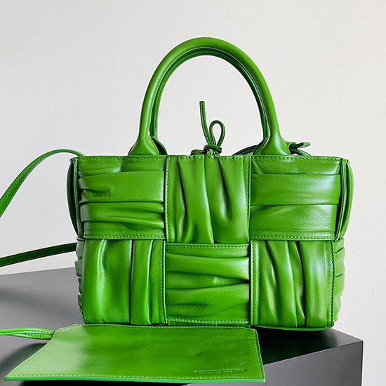 Bottega Veneta Mini Sac Cabas Arco Vert B729042