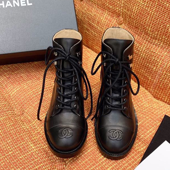 Bottes Chanel En Cuir De Veau Noir Cs14086