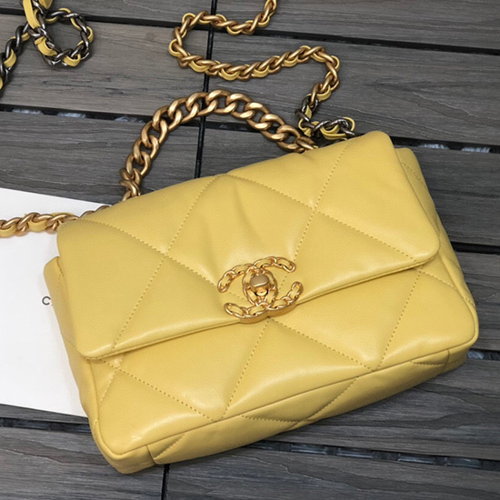 Chanel 19 Sac à Rabat En Cuir Dagneau Jaune As1160