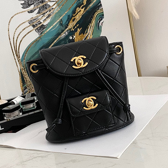 Chanel Petit Sac à Dos En Cuir Dagneau Noir As88793