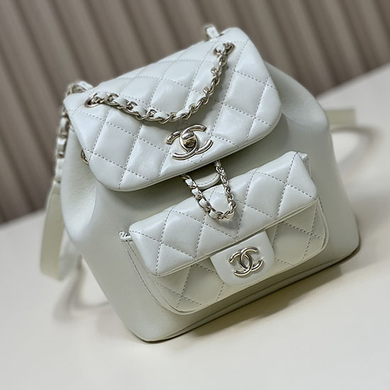 Chanel Sac à Dos Duma En Cuir De Veau Brillant Blanc As2908