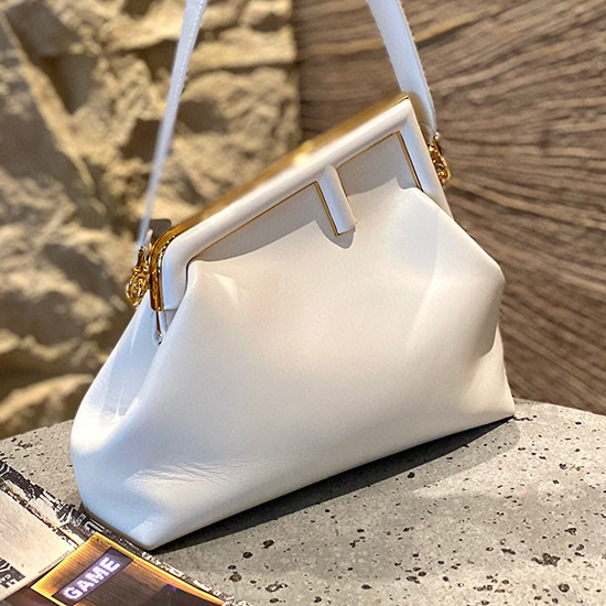 Fendi Premier Sac En Cuir Blanc 8bp127