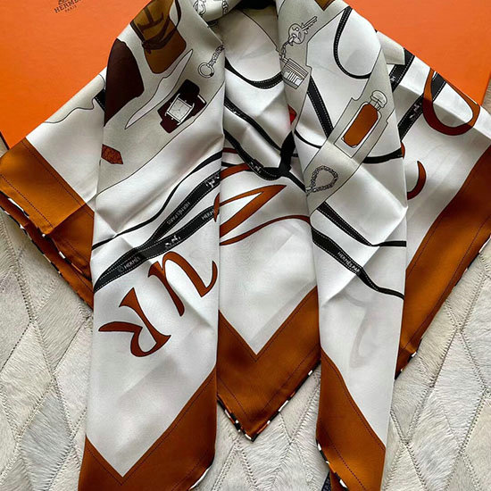 Hermès Foulard En Soie Hs2320