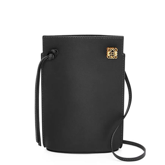 Loewe Pochette à Dés En Cuir De Veau Noir L262339