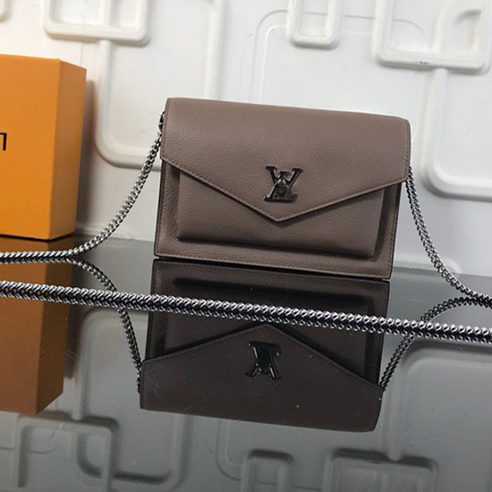 Louis Vuitton Pochette Mylockme Chaîne Nude M63471