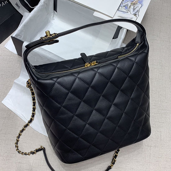 Sac Bandoulière En Cuir De Veau Chanel Noir As02012