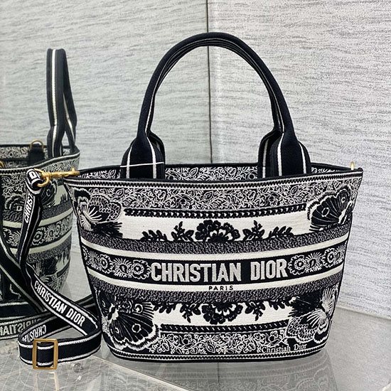 Dior Kalap Kosártáska M132802