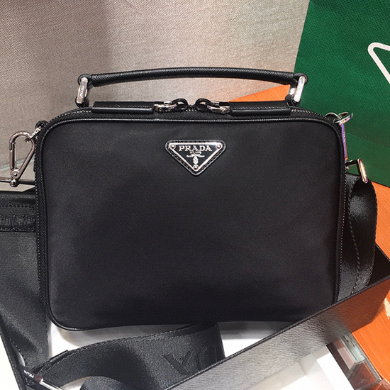 Prada Brique Nylon Táska Fekete 2vh069