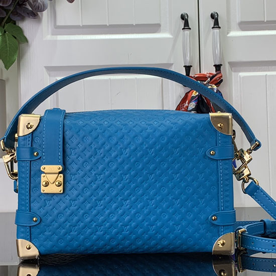 Louis Vuitton Lederen Zijkoffer Blauw M46358