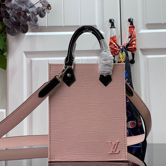 Louis Vuitton Petit Sac Plat Roze M69575