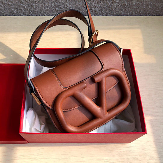 Valentino Kleine Supervee Crossbodytas Van Kalfsleer Bruin V07192