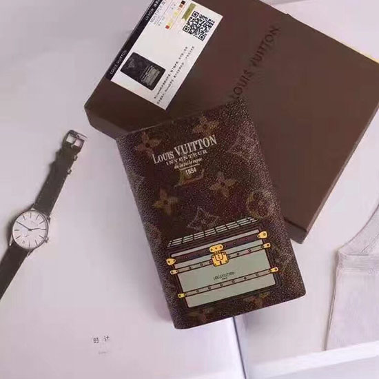 Płócienna Okładka Na Paszport Louis Vuitton Z Monogramem Beżowa M63189