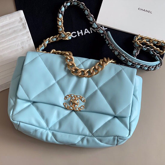 Bolsa Chanel Pele De Cabra Pequena Com Aba Azul Claro A24101