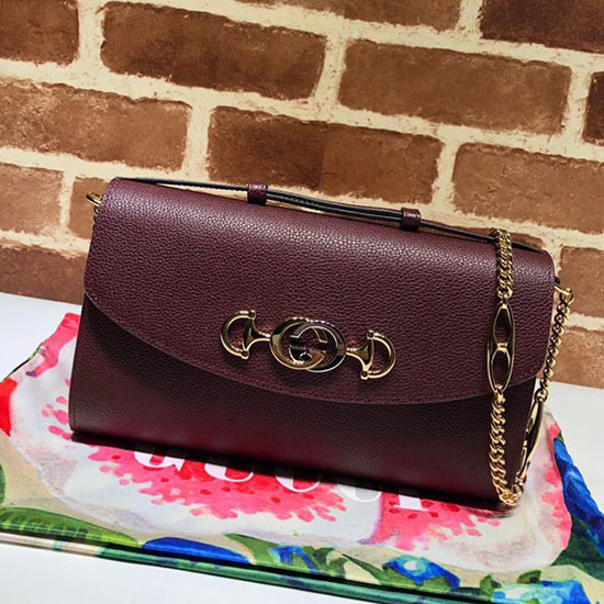 Bolsa De Ombro Pequena Gucci Zumi Em Couro Granulado Vinho 572375