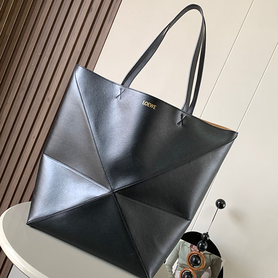 Bolsa Grande Dobrável Loewe Preta L9033