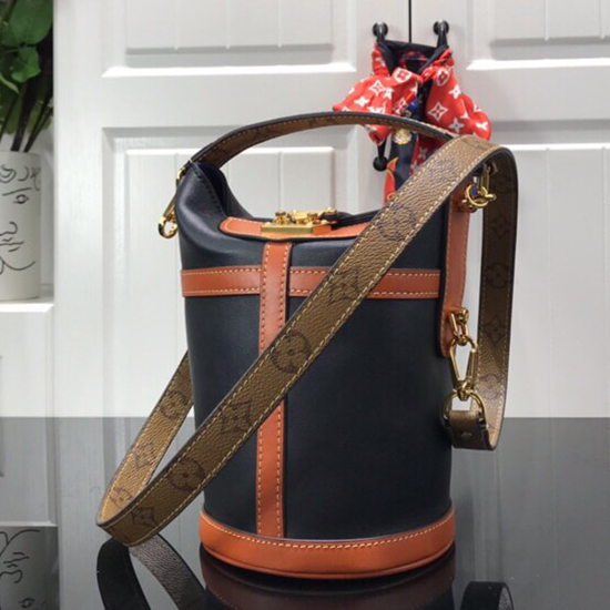 Bolsa Louis Vuitton M53842