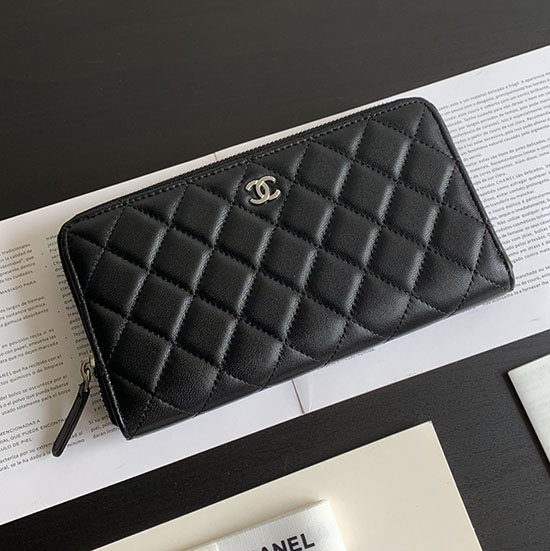 Chanel Carteira Clássica De Pele De Cordeiro Com Zíper Longo Preta Com Prata Ap0242