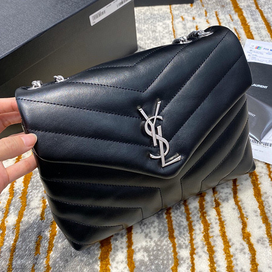 Saint Laurent Bolsa Pequena De Couro Loulou Com Corrente Preta Com Prata 494699