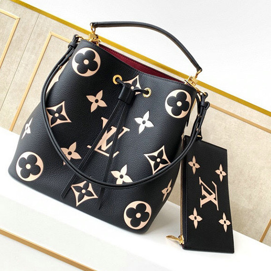 Louis Vuitton Neonoe мм черный M45497