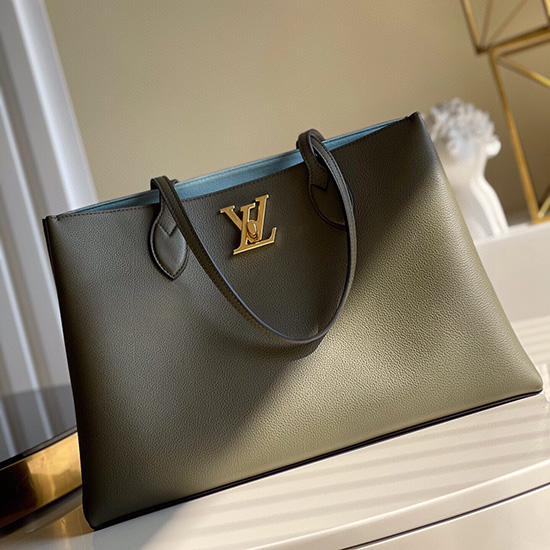 Зеленый шопер Louis Vuitton Lockme M57346