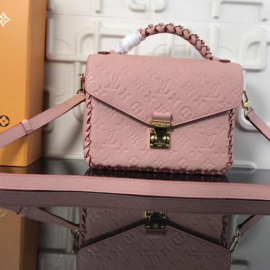 Клатч с монограммой Louis Vuitton Empreinte Metis розовый M43942