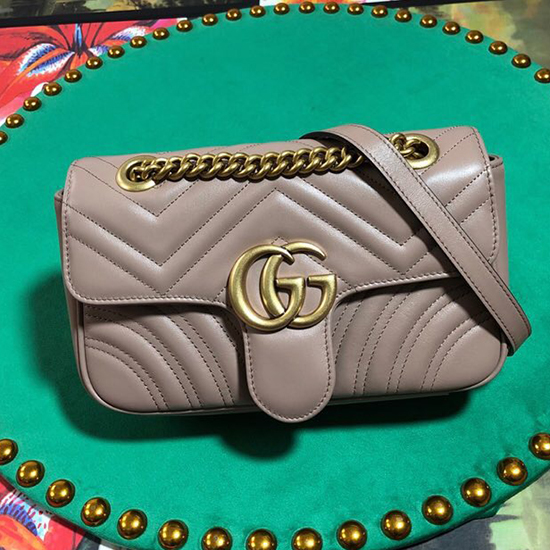 Мини-сумка Gucci Gg Marmont Matelasse телесного цвета 446744