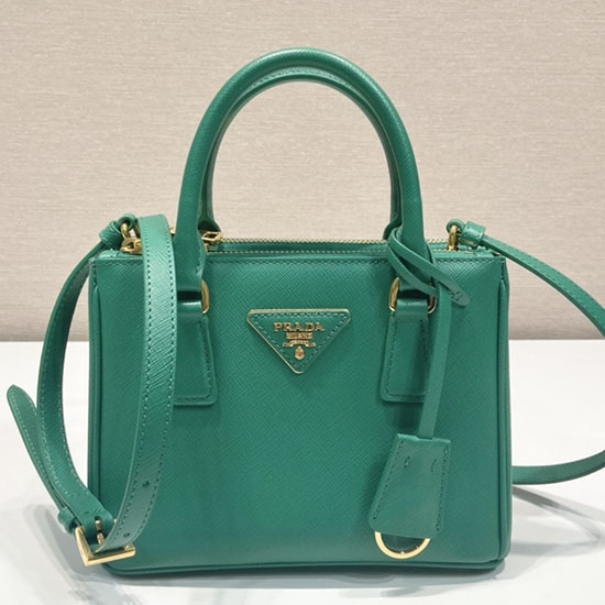 Мини-сумка Prada Galleria из сафьяновой кожи зеленая 1ba906