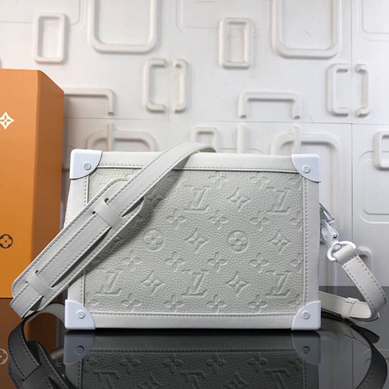 Louis Vuitton Boxväska I Kalvskinn Vit M44427