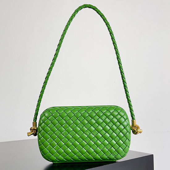 Bottega Veneta Knot Minaudiere กระเป๋าสะพายสีเขียว B717623