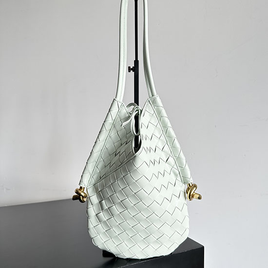 Bottega Veneta กระเป๋าสะพาย Solstice ขนาดเล็กสีฟ้าอ่อน B740898