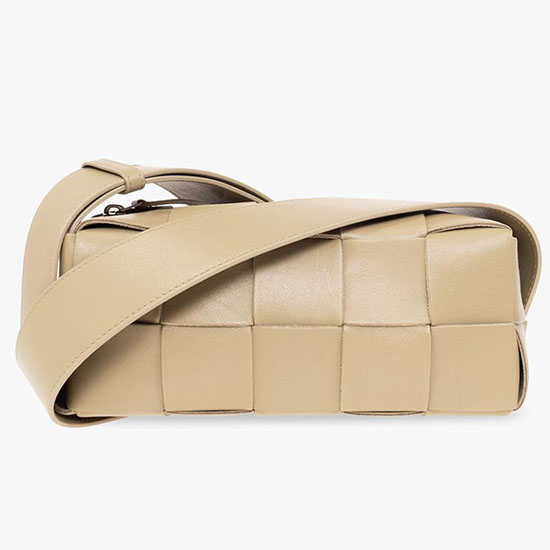 Bottega Veneta ตลับอิฐเล็กสีเบจ 729166