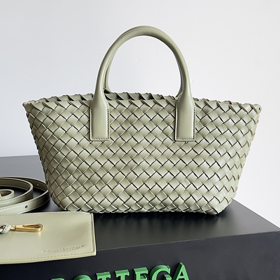 Bottega Veneta มินิคาบัต ทราเวอร์ทีน B10021