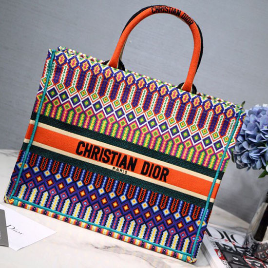 Dior Oblique Book Tote สีส้ม D32604