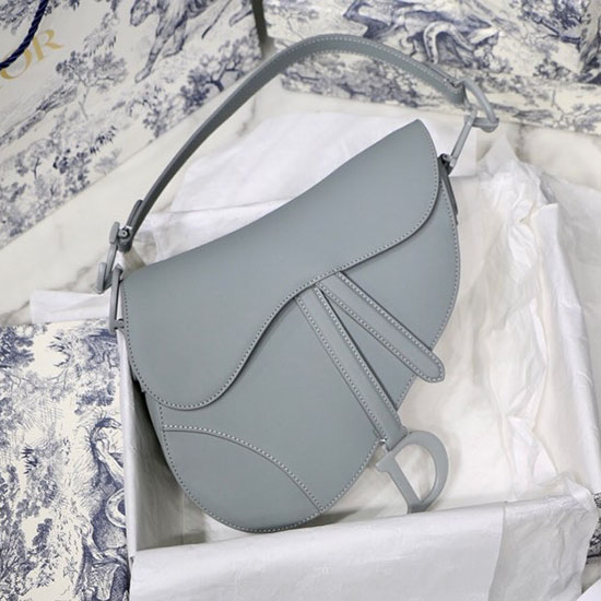 Dior Smooth Calfskin Saddle Bag สีน้ำเงิน M9001