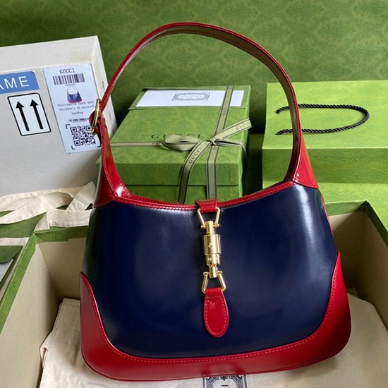 Gucci Jackie 1961 กระเป๋ากุ๊ยใบเล็กสีน้ำเงิน 636706