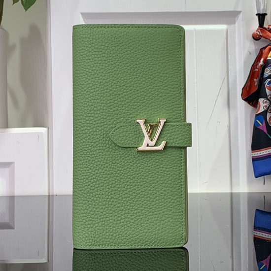 LV กระเป๋าสตางค์แนวตั้งสีเขียว M81330