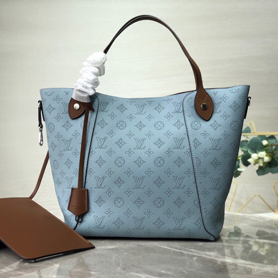 Louis Vuitton Mahina หนัง Hina Pm สีน้ำเงิน M53140