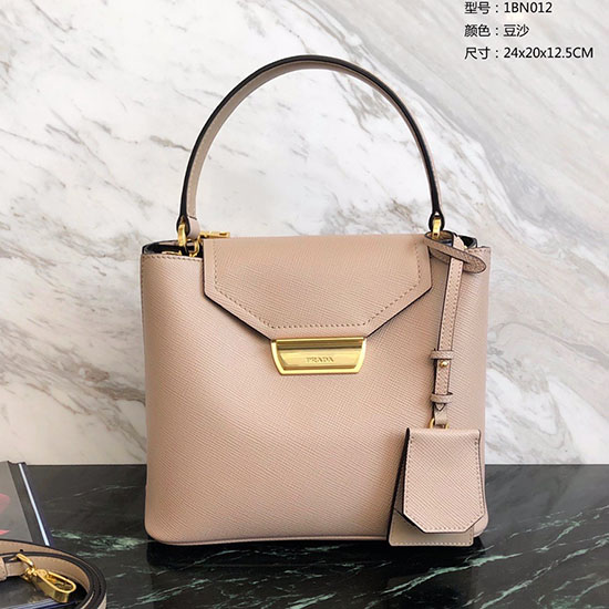 Prada Saffiano กระเป๋าหูหิ้วด้านบนสีนู้ด 1bn012