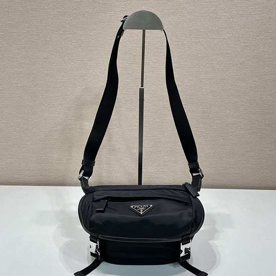 Prada ไนลอนใหม่และกระเป๋าสะพายหนัง Saffiano 2vh171