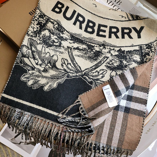 ผ้าพันคอ Burberry Bs091301