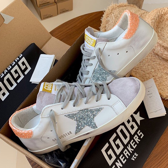 รองเท้าผ้าใบหนังลูกวัว Golden Goose Gg07704