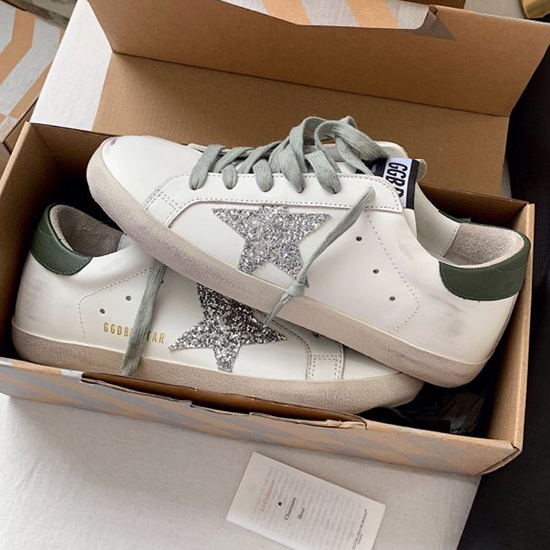 รองเท้าผ้าใบหนังลูกวัว Golden Goose Gg07715