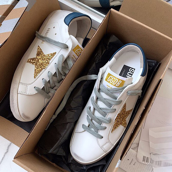 รองเท้าผ้าใบหนังลูกวัว Golden Goose Gg07717