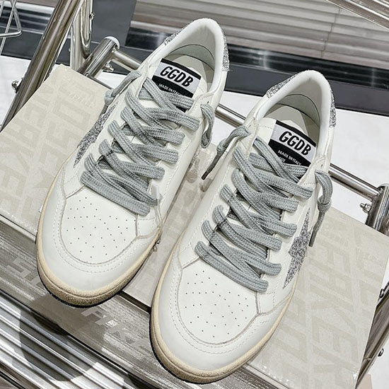 รองเท้าผ้าใบหนังลูกวัว Golden Goose Sng082607