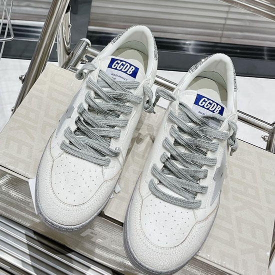 รองเท้าผ้าใบหนังลูกวัว Golden Goose Sng082610