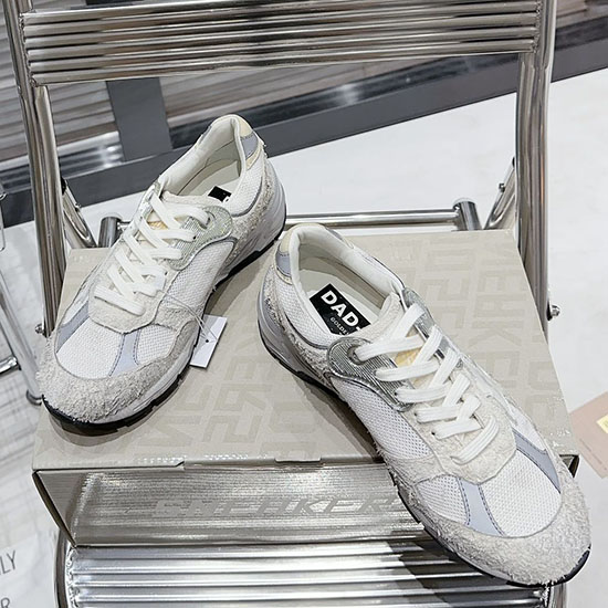 รองเท้าผ้าใบหนังลูกวัว Golden Goose Sng082615